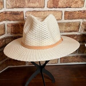 Treasure & Bond Cream w/Tan Band Woven Adjustable Drawstring Fedora Hat OS
